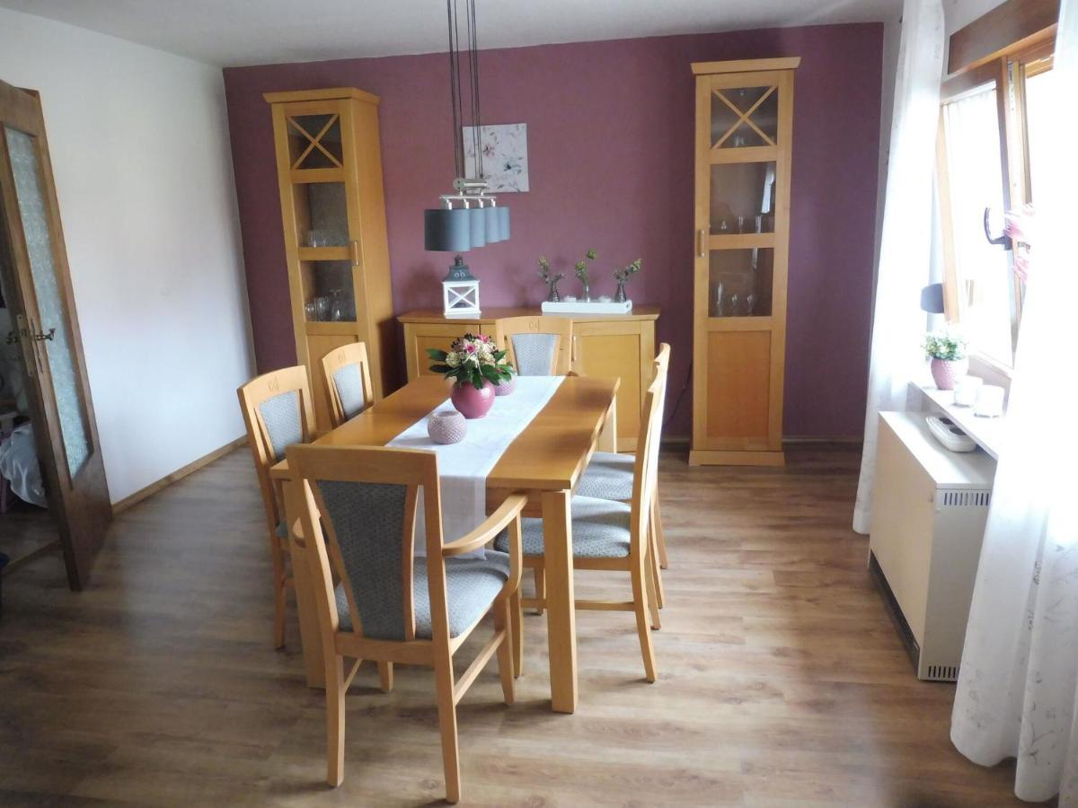 Apartment With Terrace And Pool In The Garden Pracht 외부 사진